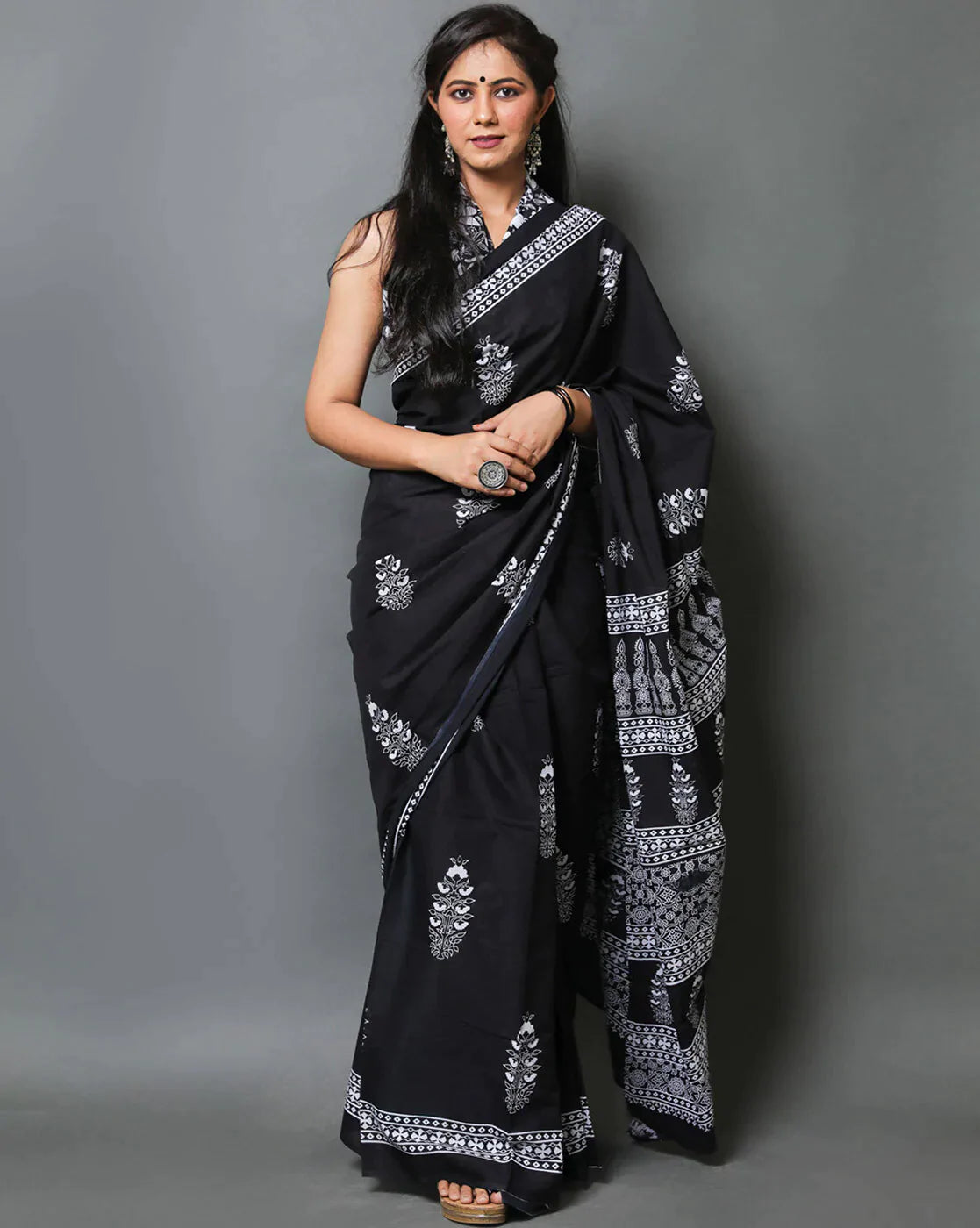 Kala Niketan Designer Latest Fashion Cotton Mulmul Saree