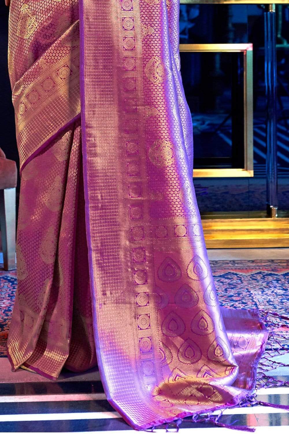 Kala Niketan Violet & Golden Zari Woven Kanjivaram Saree With Blouse