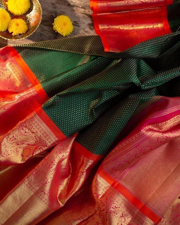 Kala Niketan New SOFT SILK FLORAL BROCADE GREEN SAREE WITH RED BLOUSE