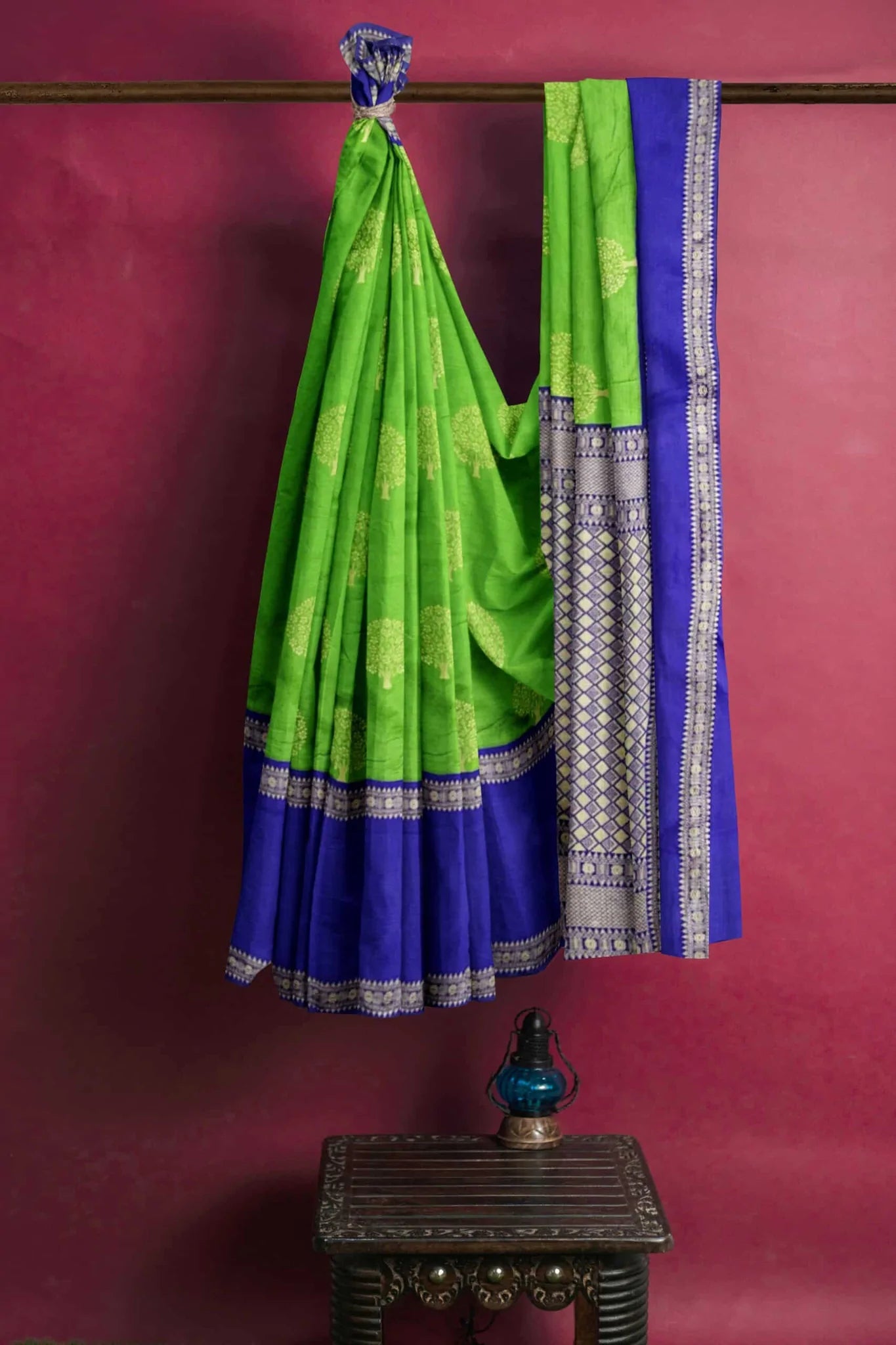 Kala Niketan Apple Green Kanchipuram Silk Saree