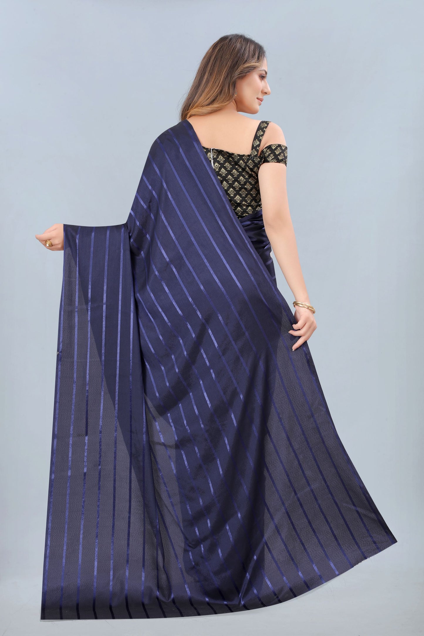 Kala Niketan Blue Color Elegant Stripes Printed Silk Sarees