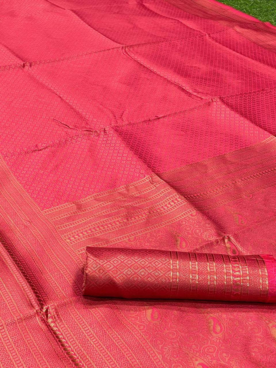 KALA NIKETAN TOMETO RED SAREE WITH COPPER ZARI WEAVING